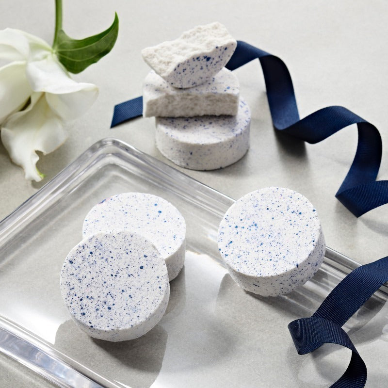 What's The Difference Between A Bath Bomb And A Bubble Bar?