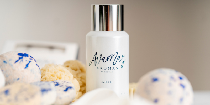 bath oil and bath bomb